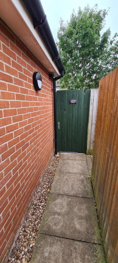Private Guest Suite in Bletchley, Milton Keynes - B&B