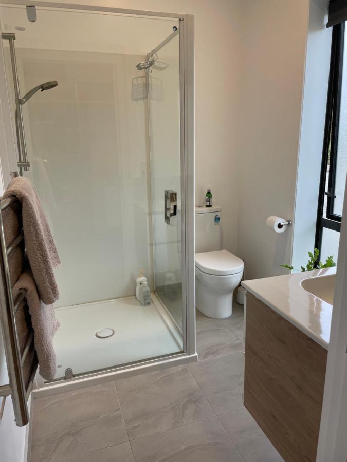 Warm, sun filled apartment - Bed and Breakfast Albert Town