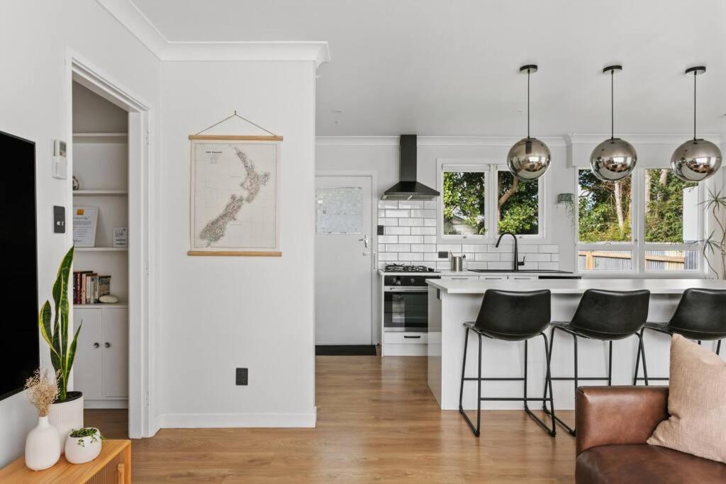 5min walk to CBD - Keyless Entry - B&B