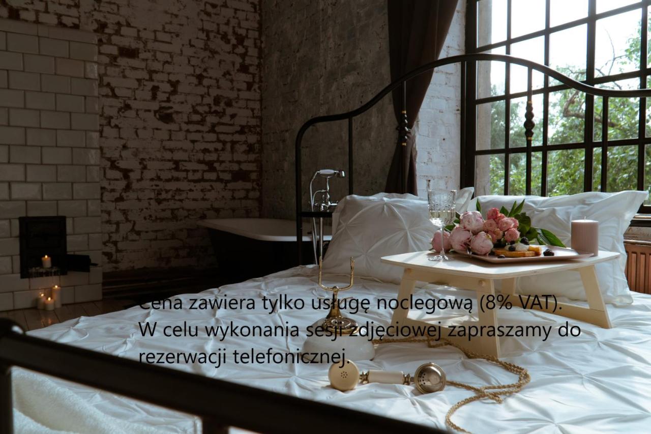 Deluxe Apartment with Bath (13)
