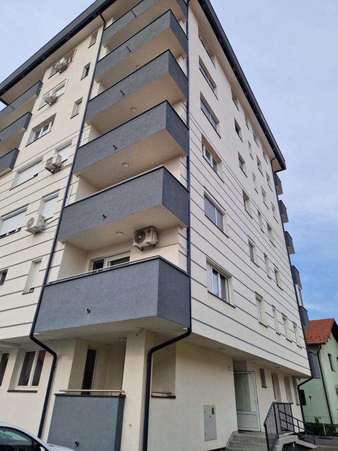 VV apartman - Chambres d’hôtes