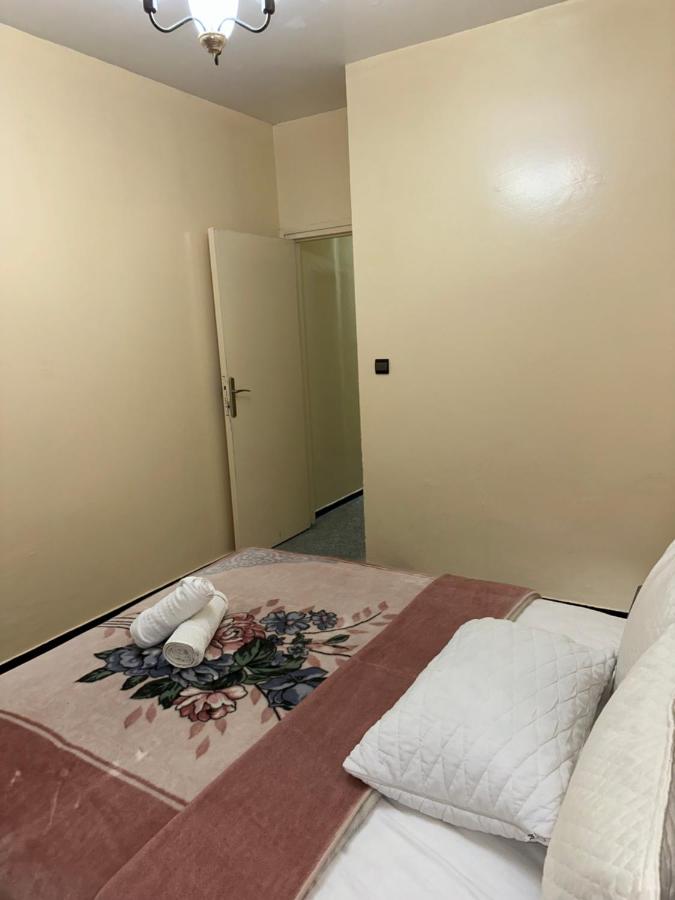 Perfect location for Travelers - B&B
