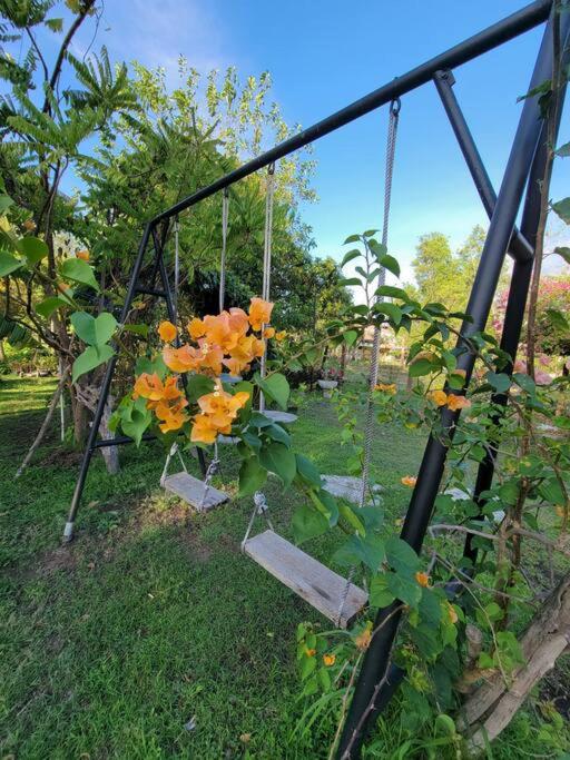 Modern Barn House in Sariaya Quezon - B&B