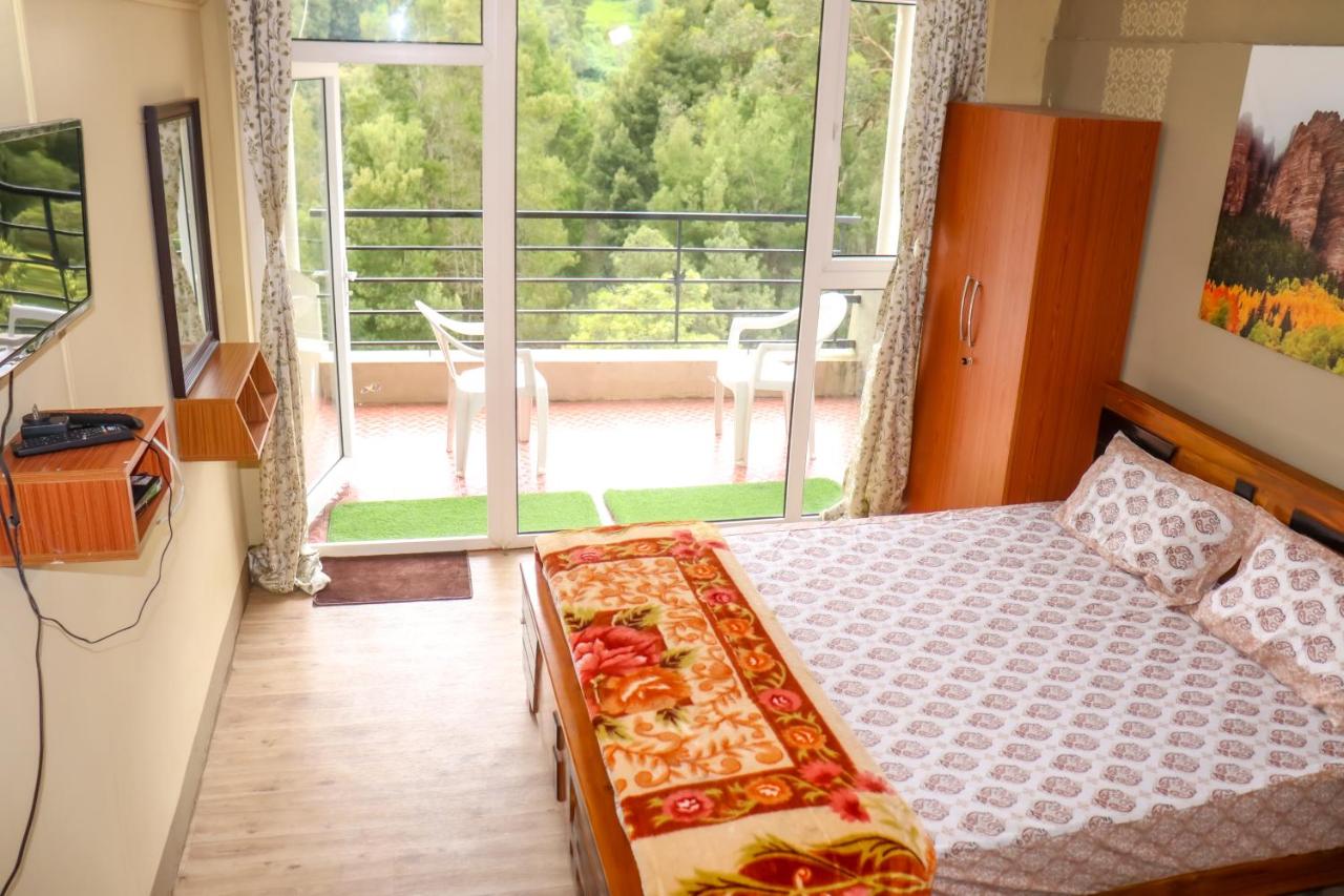 Doppel-/Zweibettzimmer mit Bergblick