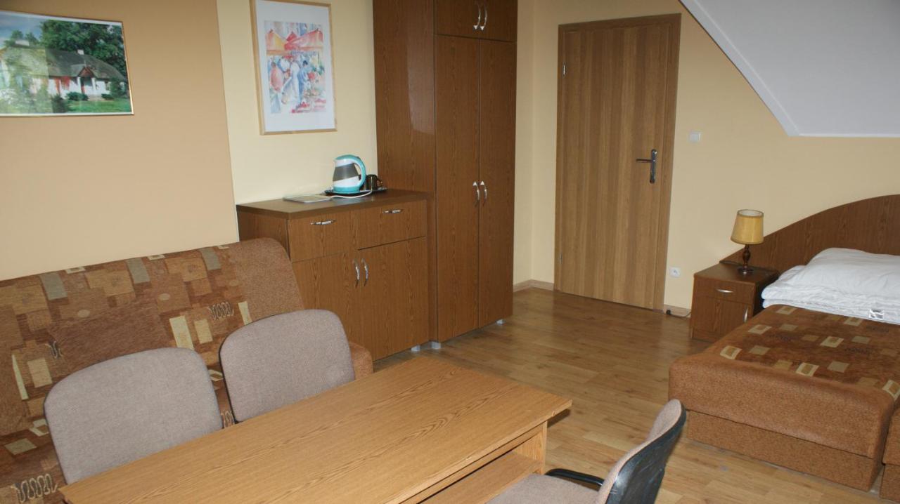 Quadruple Room with Private Bathroom