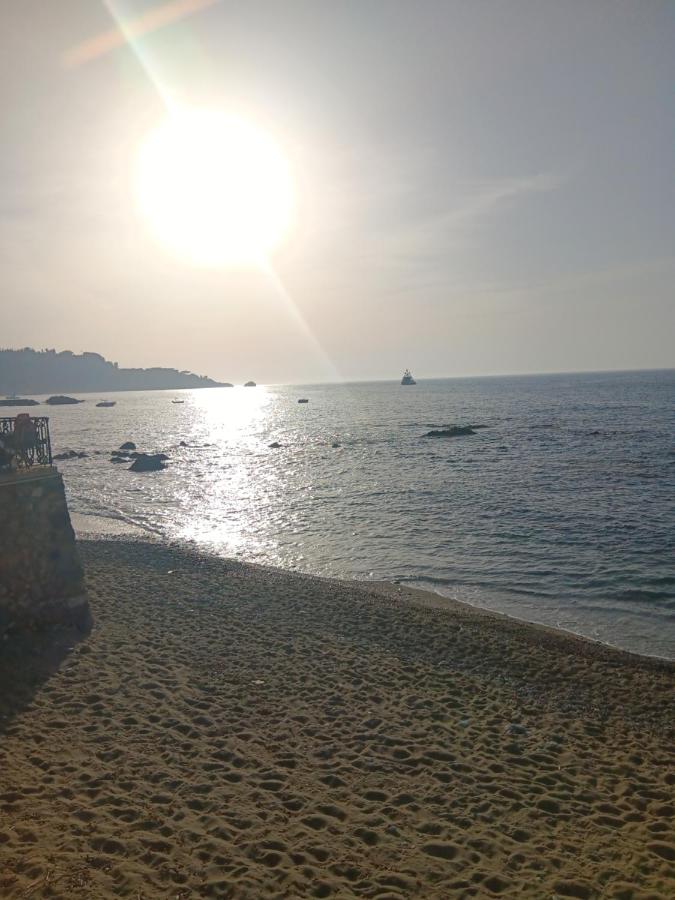 Home & Sea - B&B Giardini-Naxos