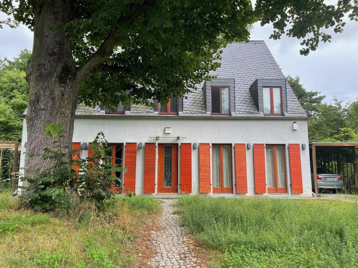 Kleinmachnow Schlafzimmer mit eigenem Bad - Ferienwohnung