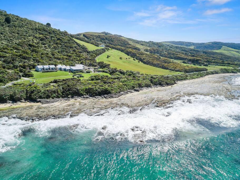 One-Bedroom Premium Apartment with Ocean View