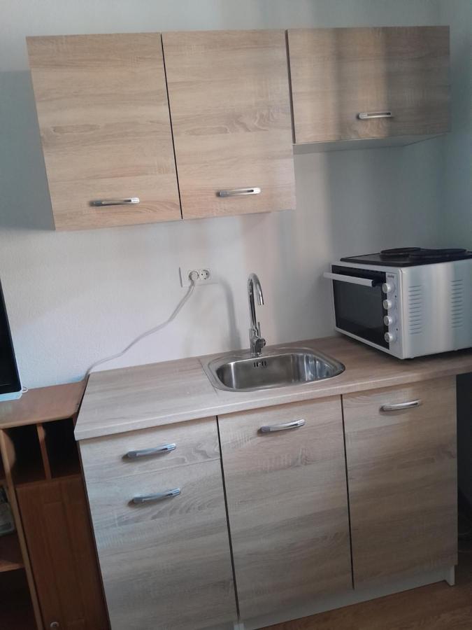 levinja - B&B