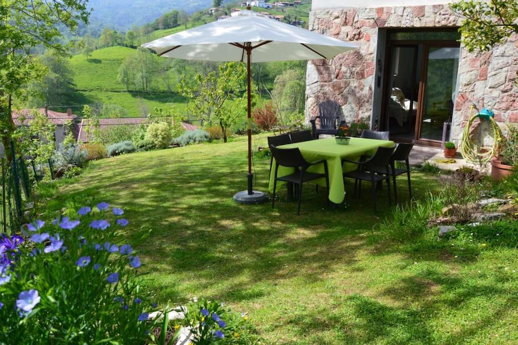 Casa con vistas en Borines - B&B Borines