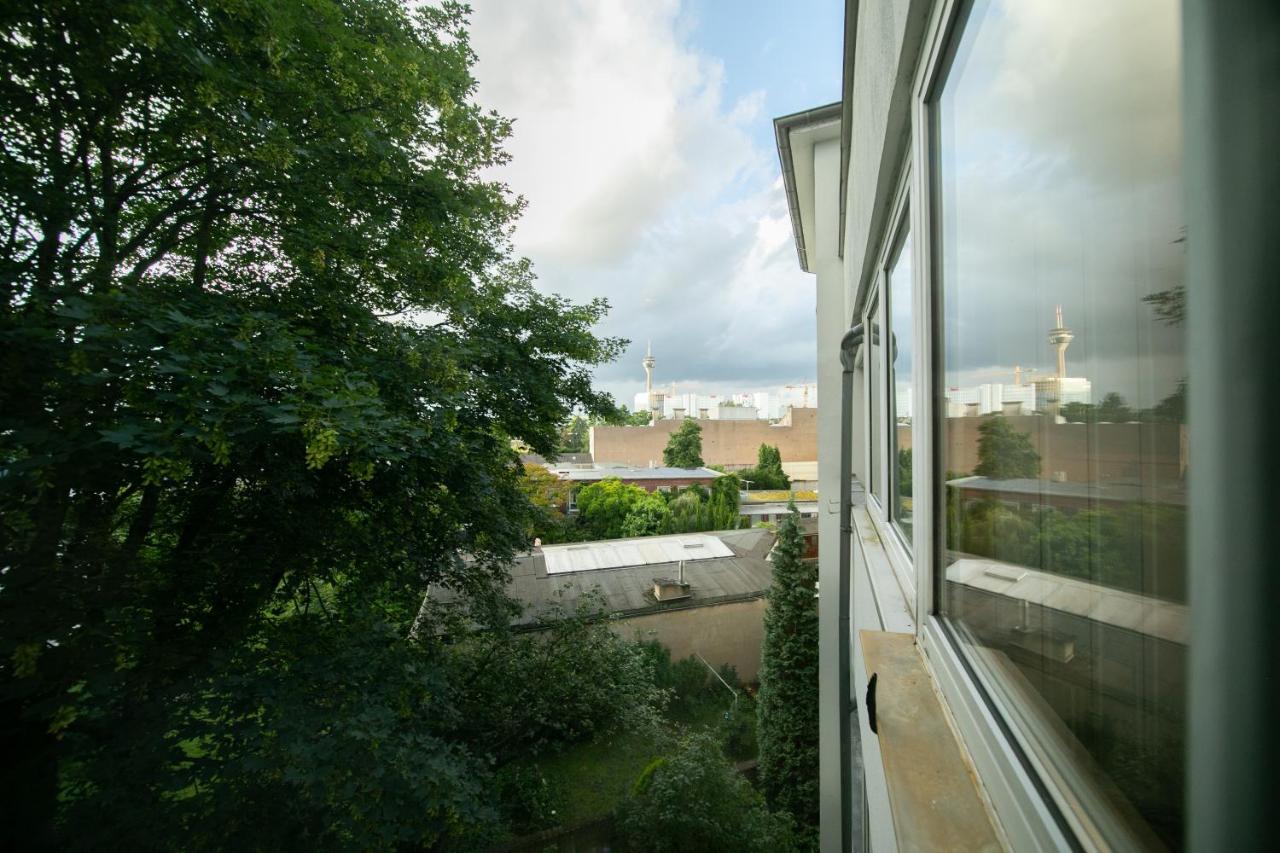 Bright Apartment - Zentral mit Küche - 65 SQM - Messe - B&B