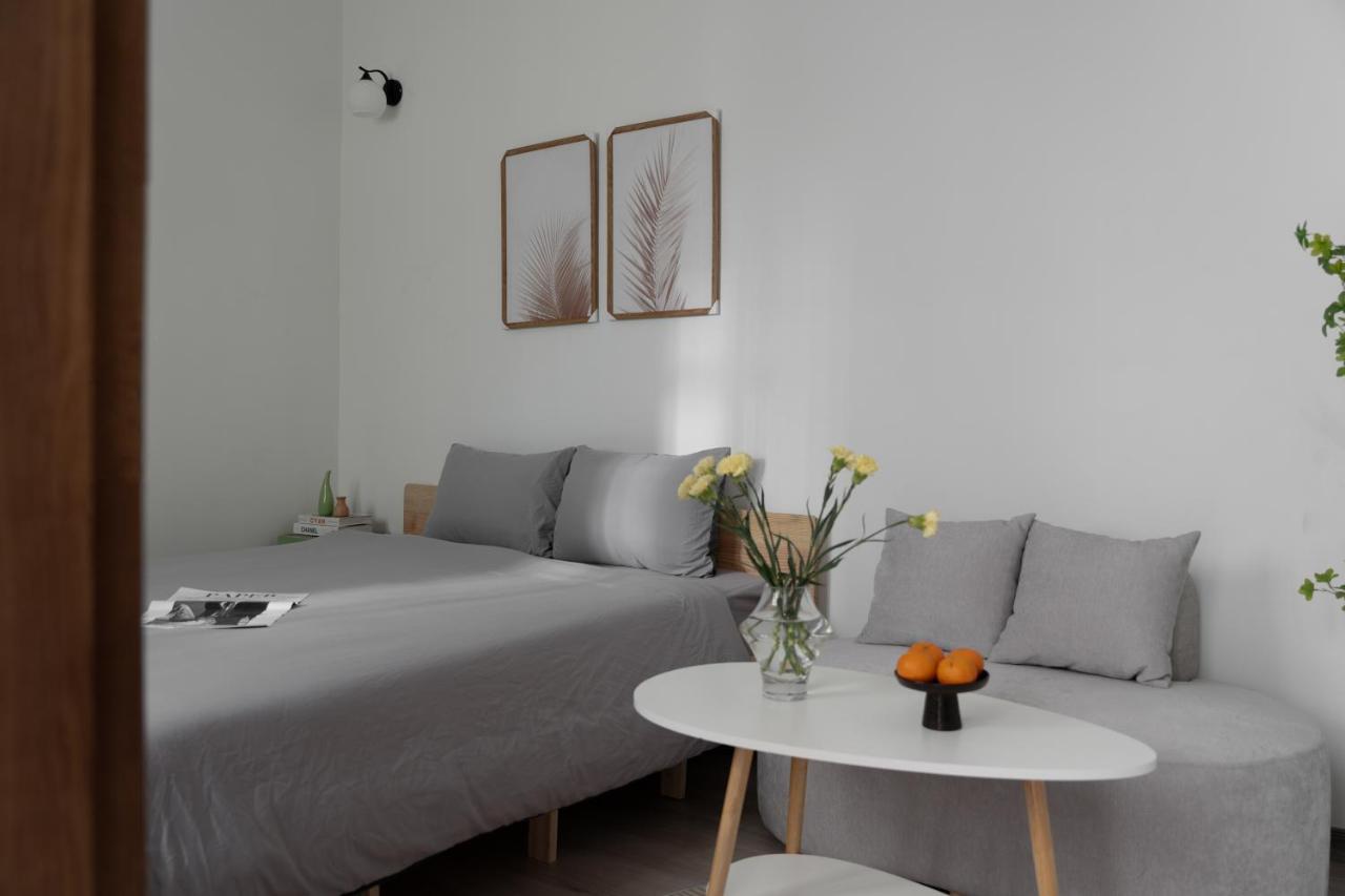 Hanoi Opera Homestay - 2 mins to Hoan Kiem Lake, Cozy, Delicate, 4 BRs, 24-36 m2 - Ferienwohnung Hanoi