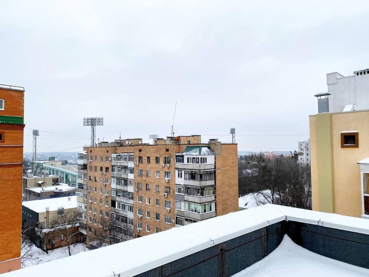 ApartPoltava НОВА ексклюзивна мансарда з виходом на дах в ЦЕНТРІ міста - B&B Poltava