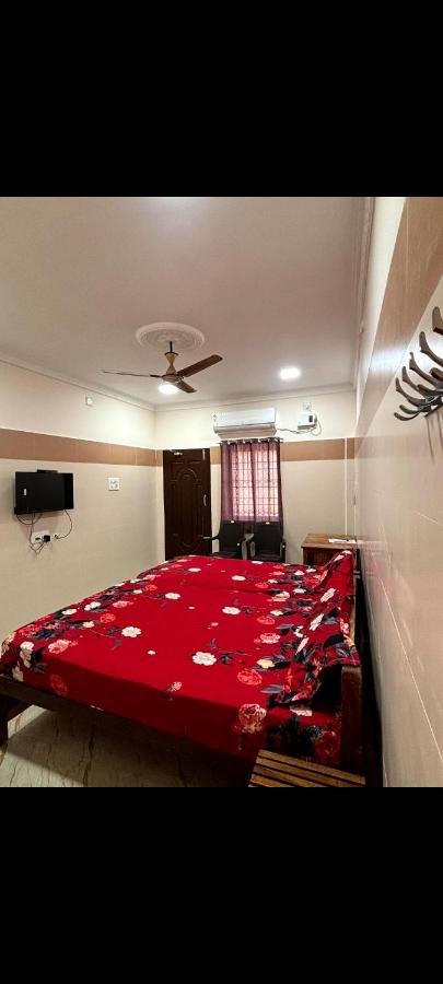 AJR HALL AND A/C ROOMS - B&B