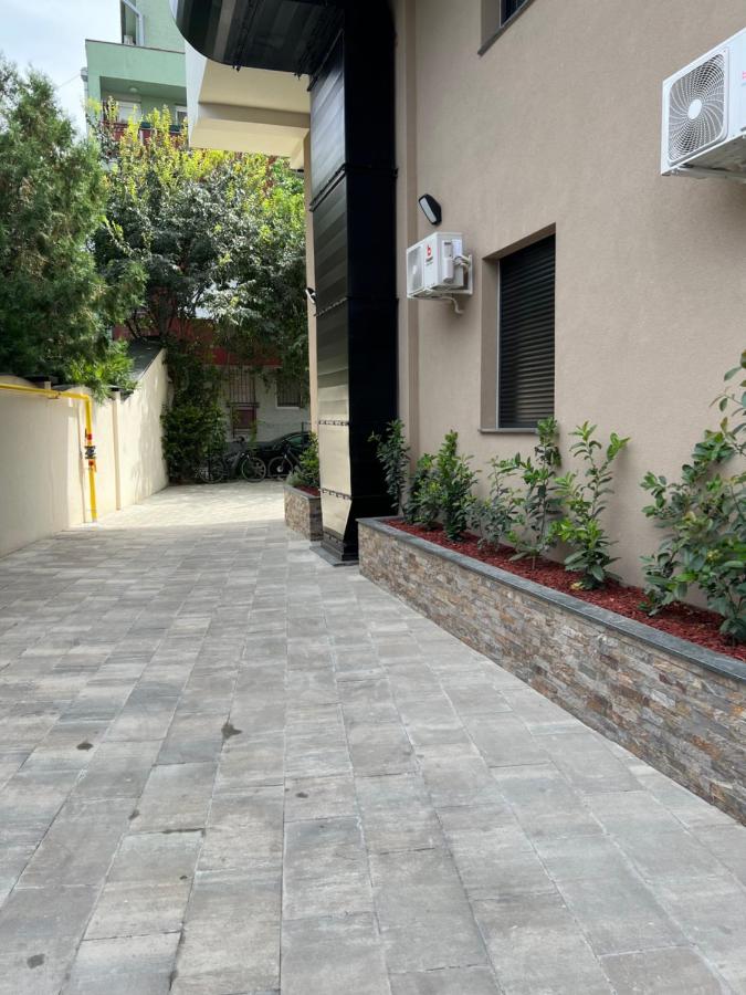 Golden Olive Boutique Studio Apartment with Private Parking - B&B