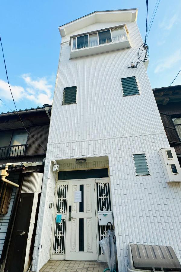 白桜 天下茶屋 難波南 3部屋 浴室2つもあり 貸切 静か - B&B Osaka