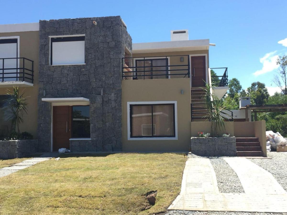 Casas Piriápolis en alquiler - B&B