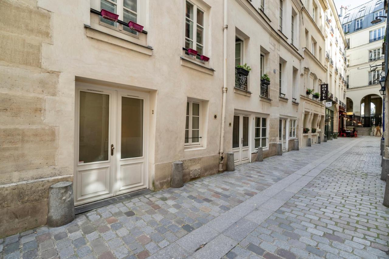 Appartement 30m2 cosy à 5 min à pied du Musée du Louvre - B&B