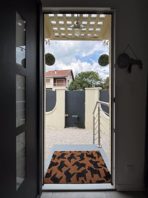 Le cocon, studio de 30m2 avec jardin et parking privatifs près de paris et Disney - B&B Fontenay-sous-Bois