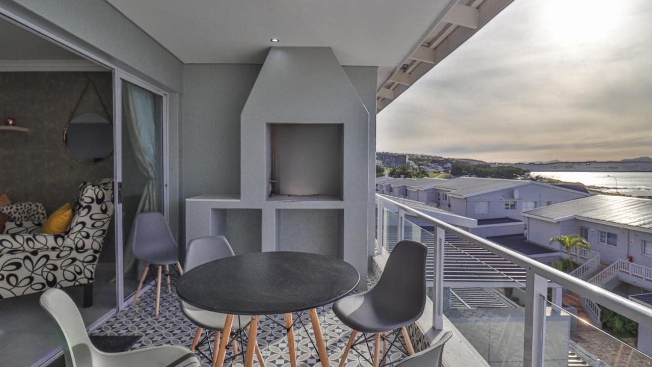 Air conditioned Mossel Bay Ocean View Apartment - De Bakke Terrace - B&B Mossel Bay