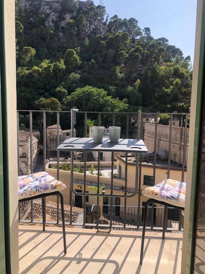 Acciana Rooms - B&B Modica