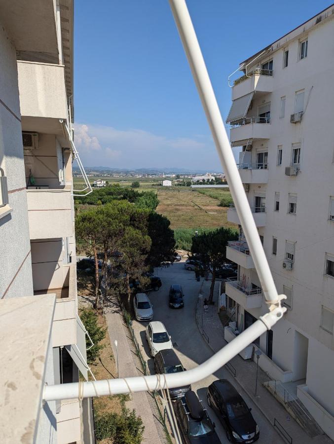 Mary's Beach Apartament Qerret - B&B Golem