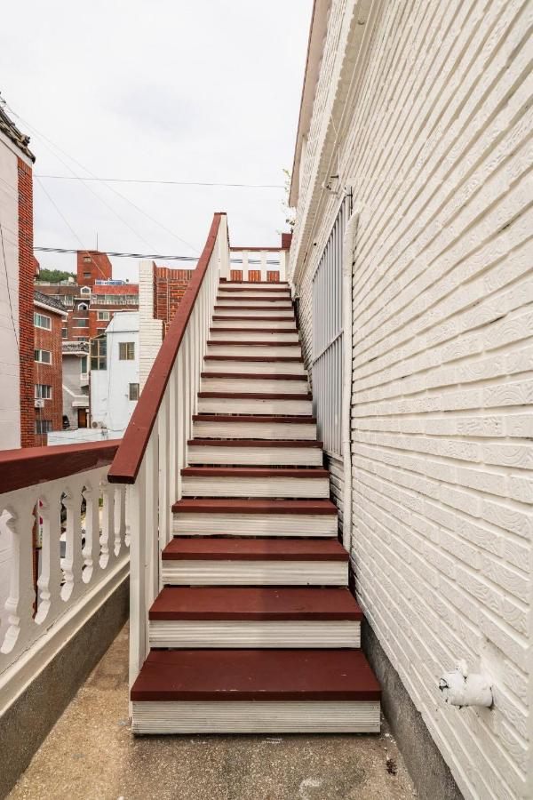 Haeundae Haeridan Stay - B&B Busán