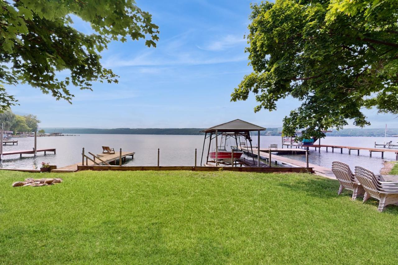 Ohana Lake House - B&B