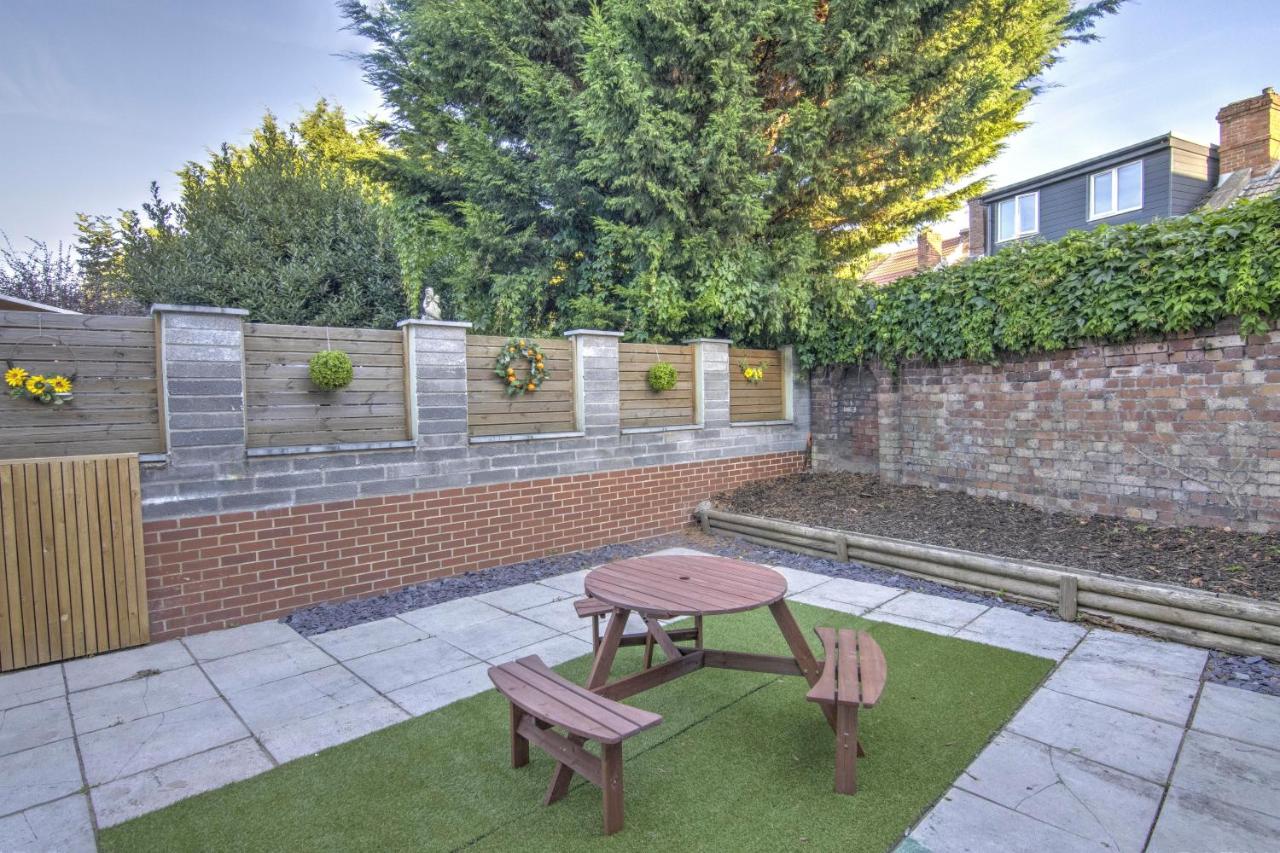 Modern 3-Bed Home-Free Parking-Sleeps 6 - B&B Bristol