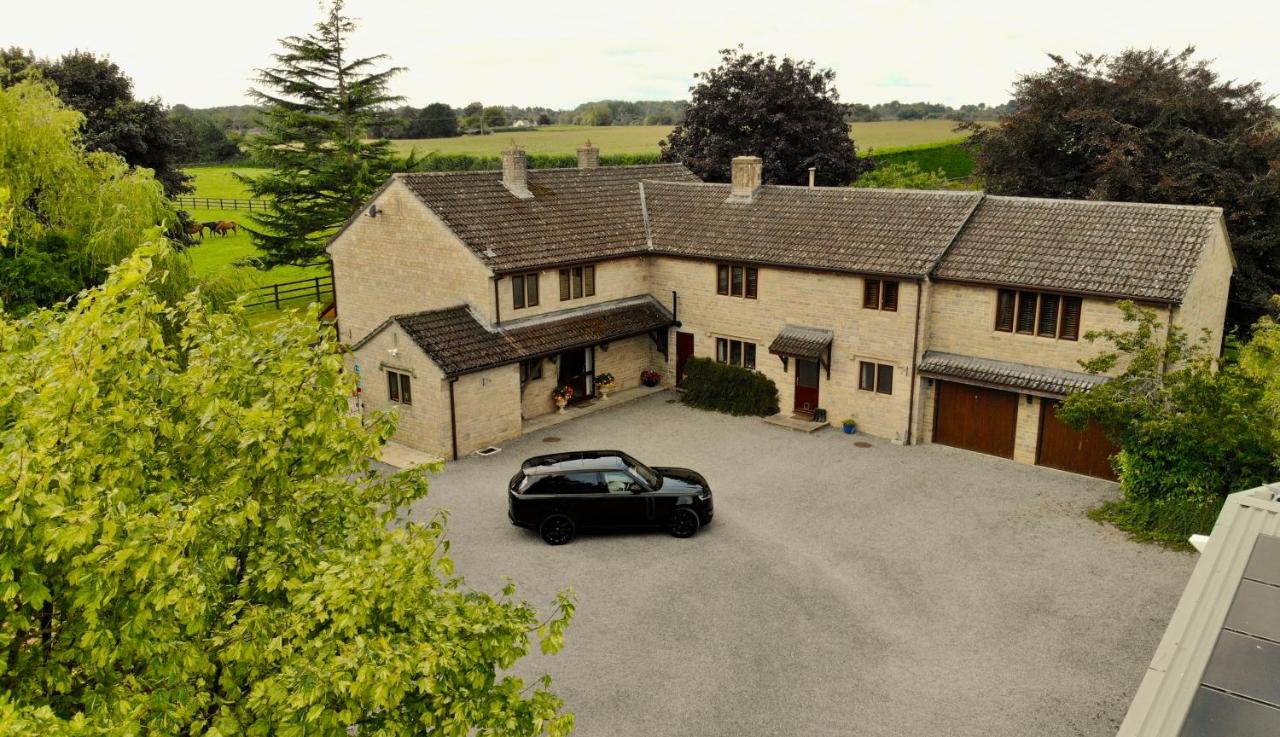 Stud House in Private Country Estate near Bruton - Bed and Breakfast