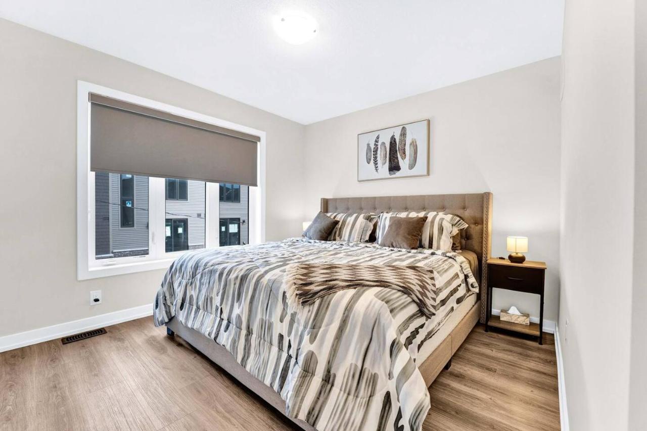 Cozy King 2br Near Cambridge Butterfly, Mill Race - B&B Cambridge