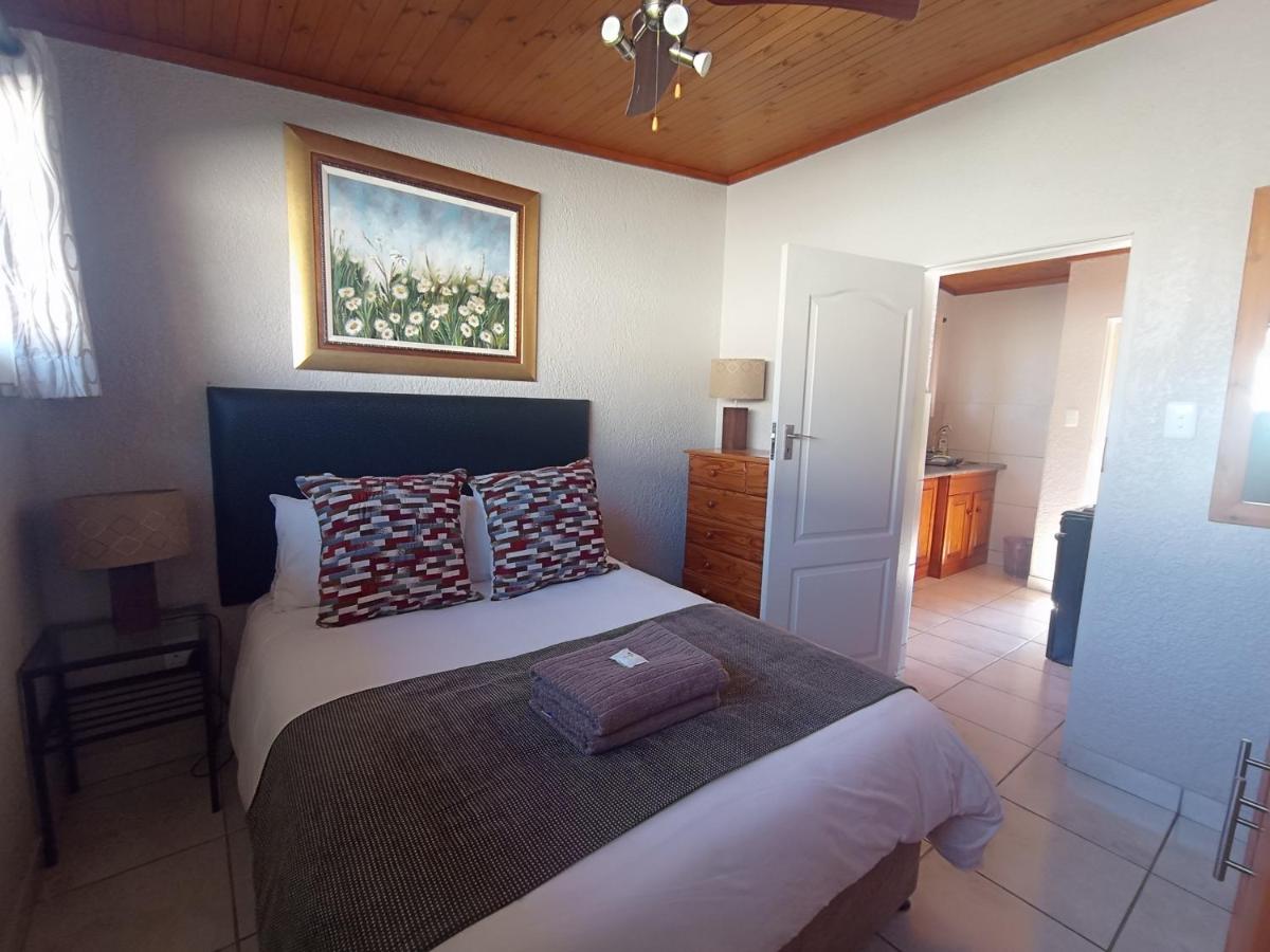 Deluxe Double Room with Shower
