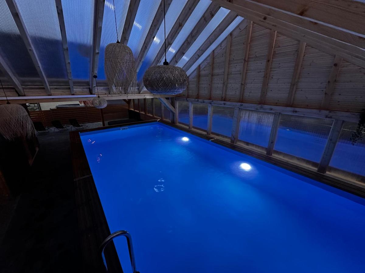 Domki Złote Piaski Kryty Basen Sauna Jacuzzi