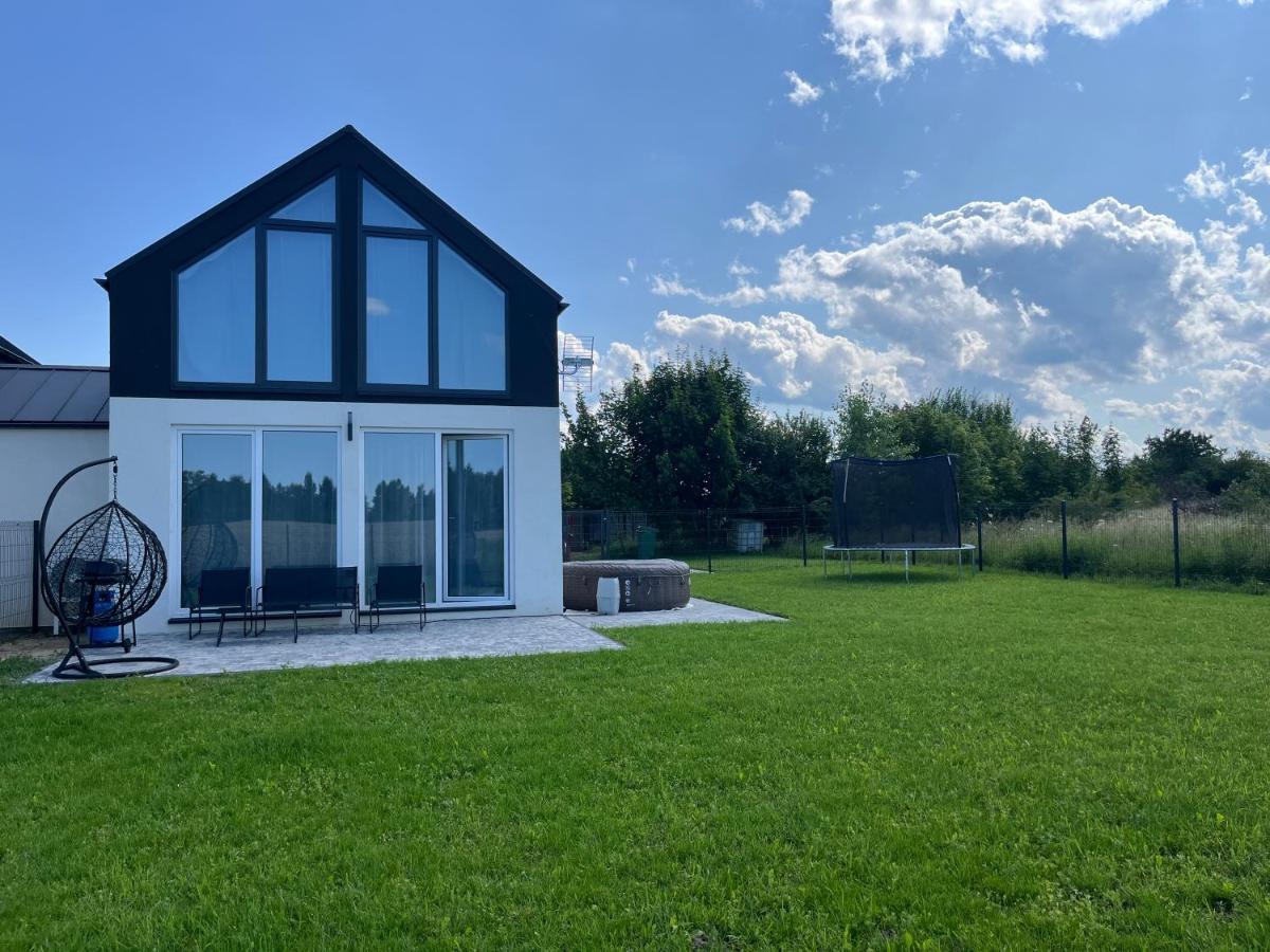 Tu jest pięknie- dom premium z ogrodowym spa - Chambres d'hôtes Łebcz