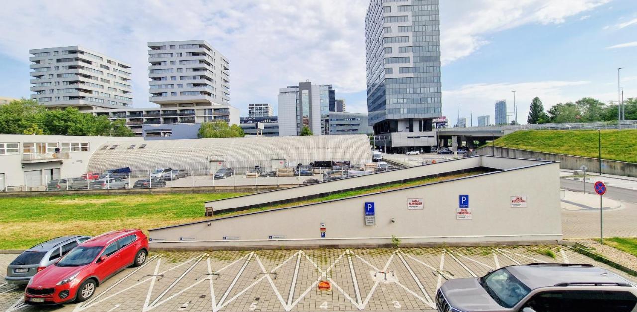 Mucha Apartment - Chambres d’hôtes Bratislava