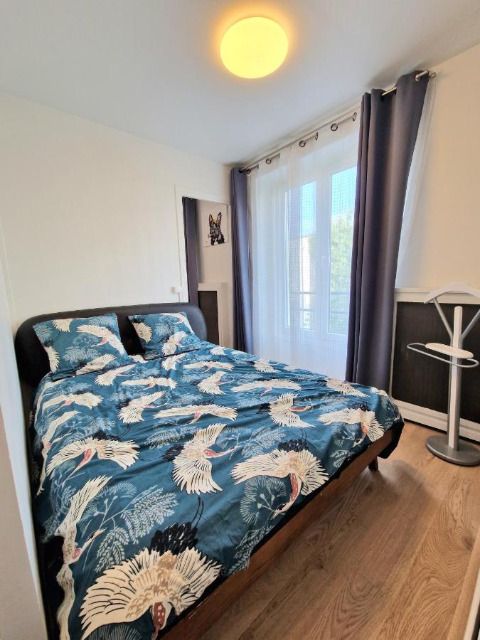 Cosy 2 pièces proche de Paris avec parking - Ferienwohnung