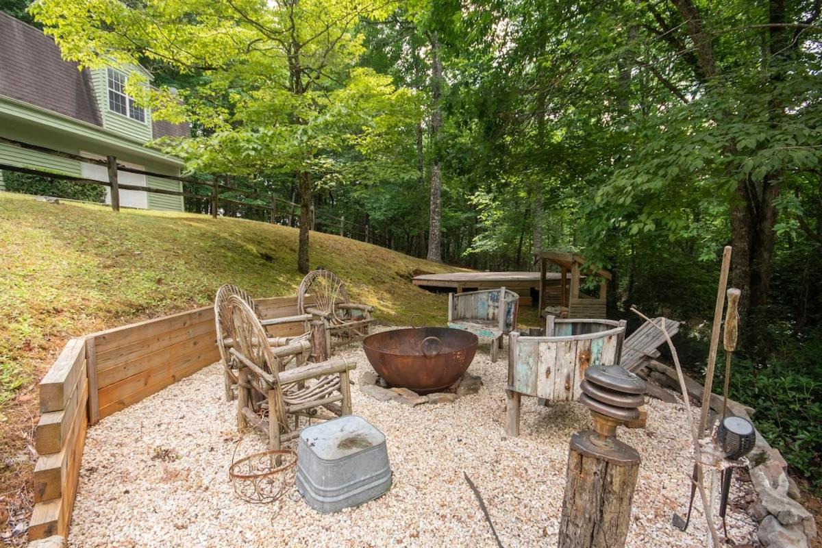 Bee's Knees - B&B Otto