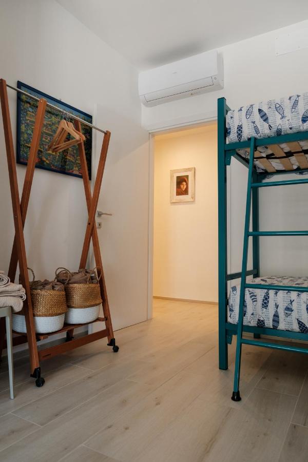 Appartement 2 Chambres avec Balcon et Vue sur la Mer