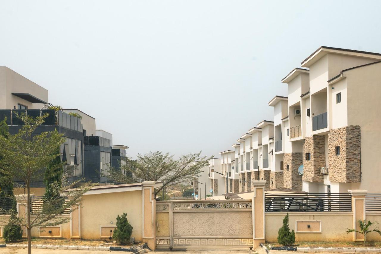 The Residences - One Great Estate Guzape - B&B Abuja