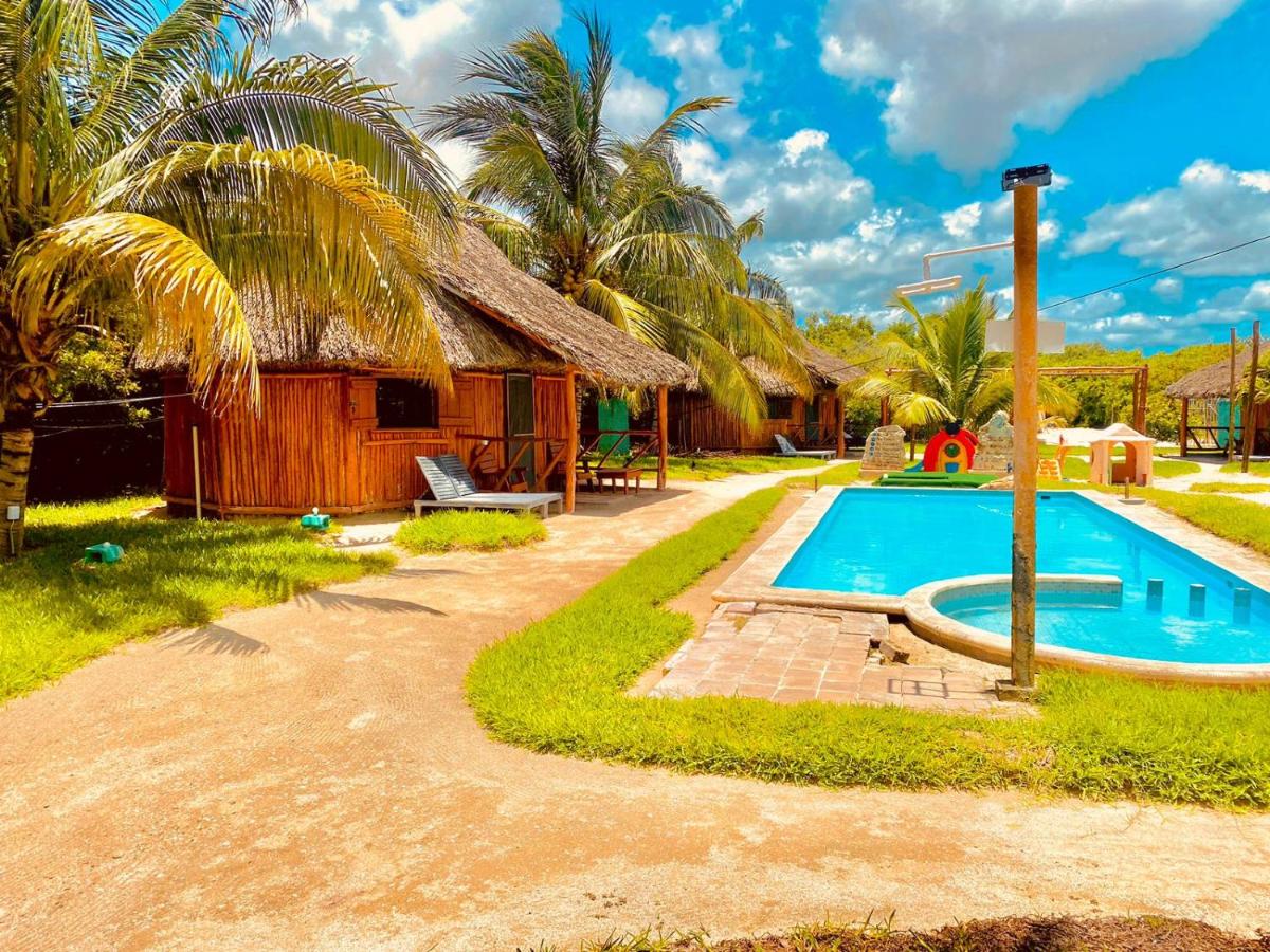 Deluxe Double Room (2 Adults + 1 Child)