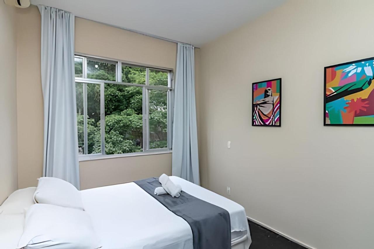 Favela Experience Copacabana – Com Ar e Lavanderia - B&B Rio de Janeiro