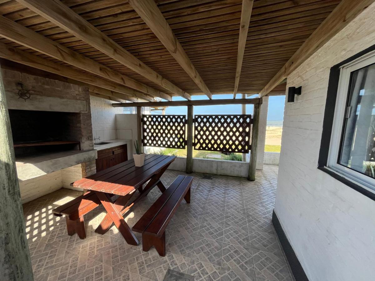Villa Fronte Spiaggia 