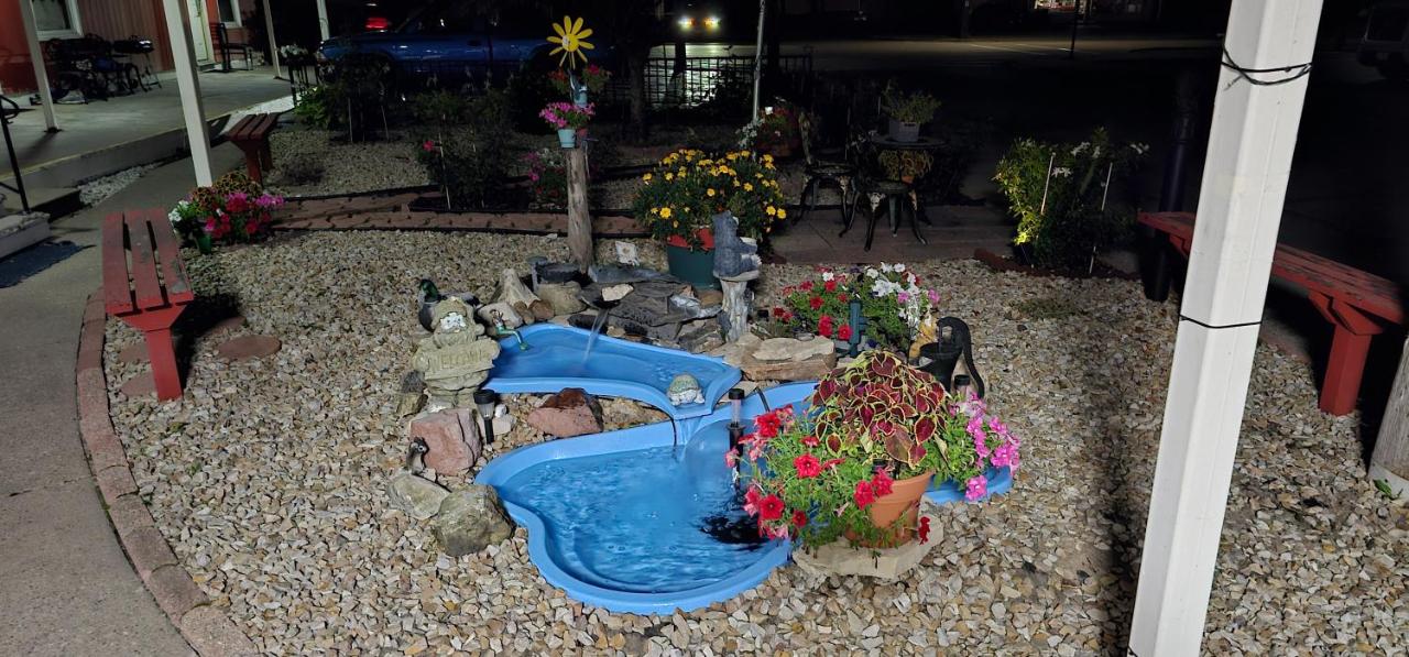 Best Nights Inn - Sparta - Bed and Breakfast Sparta