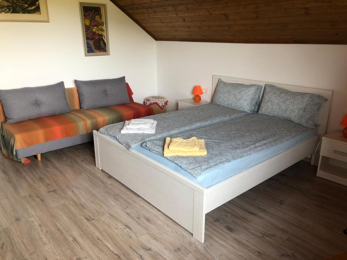 Standard Double Room with Shared Bathroom