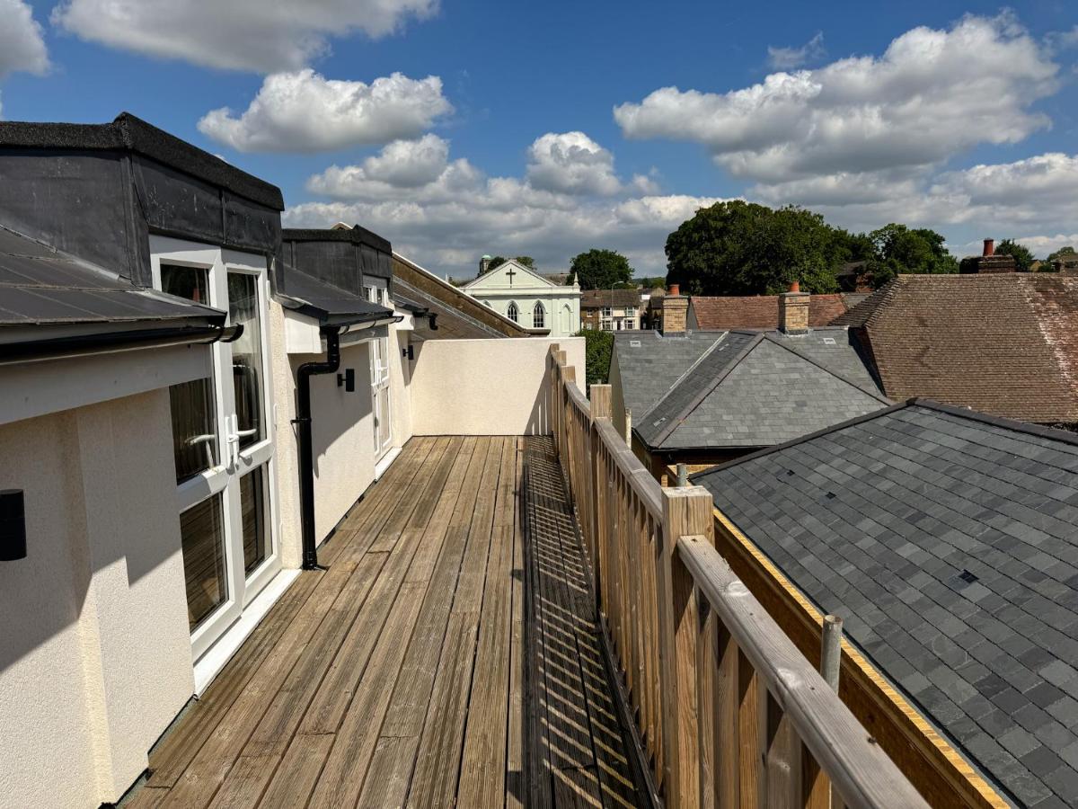 New! Central Penthouse, King Size Bed & Balconies - Ferienwohnung