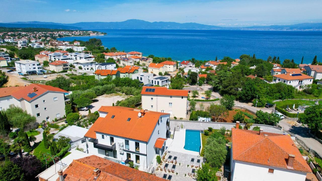 Villa Calma Apartments - B&B Vantačići