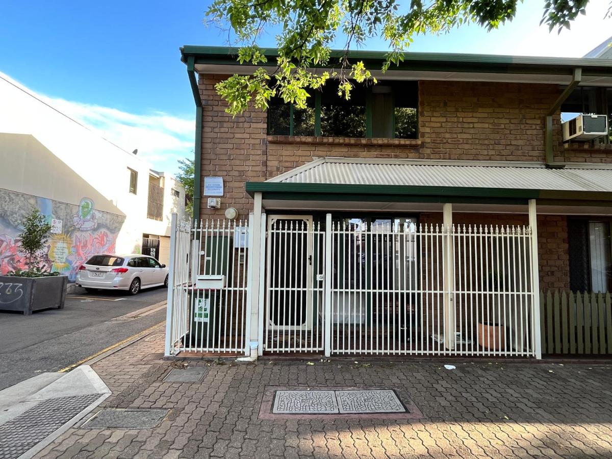Cozy Townhouse Central location - B&B Adelaide