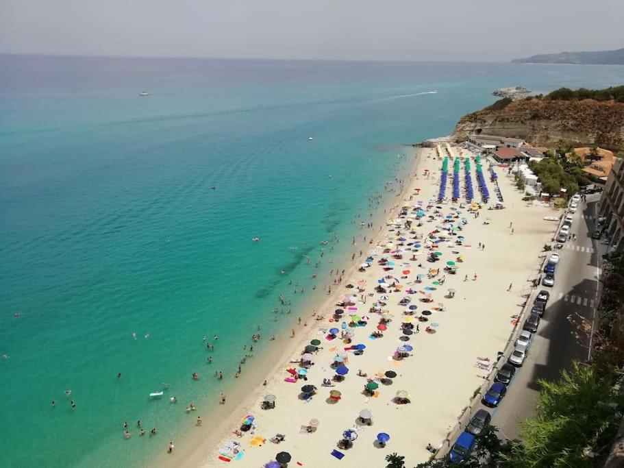 Casa Vacanza L'orizzonte-Tropea a 200 m dal mare - Bed and Breakfast Tropea