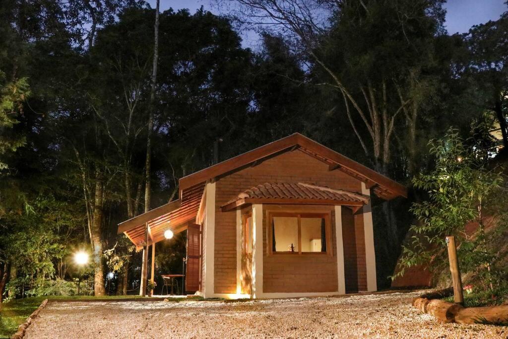 Chalé Ametista com ofurô e lareira, Santo Antônio do Pinhal - Chambres d’hôtes