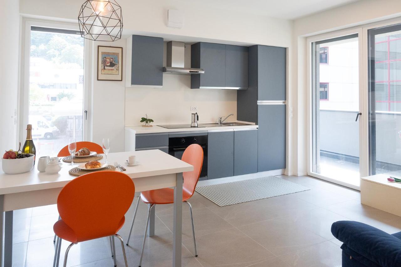 One-Bedroom Apartment with Balcony